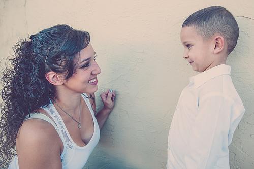 Come influiscono sui bambini i diversi tipi di educazione