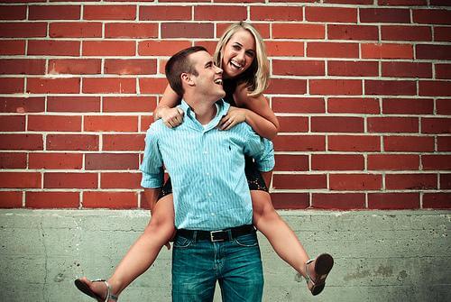 Un uomo e una donna possono essere solo amici?