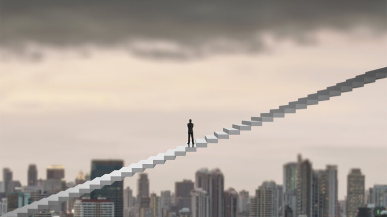 Perché perdiamo la forza di volontà quando più ci serve?