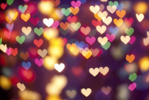 Che cos'è il poliamore?