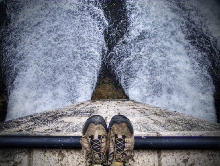 Come affrontare i pensieri suicidi?