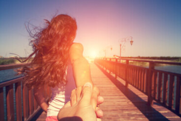 La nostra relazione comincia con il dialogo