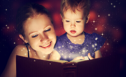 I benefici di leggere le favole ai bambini