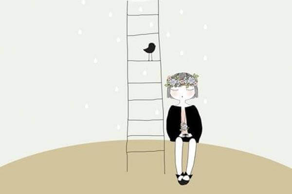 bambino accanto a una scala con uccello