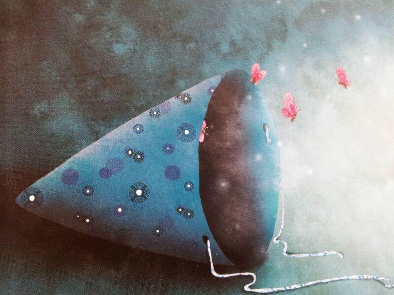 cappello con farfalle