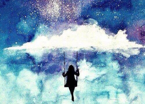 Ragazza-su-altalena-tra-le-nuvole