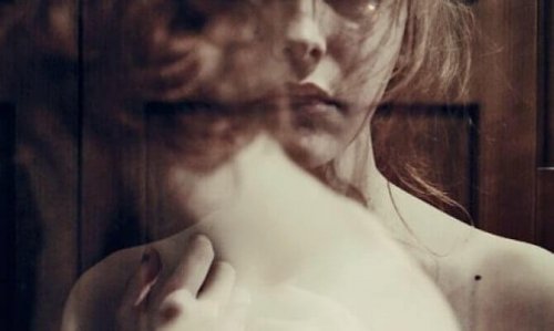 ragazza-con-disturbo-borderline