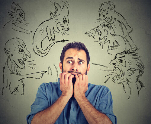 Uomo-con-le-allucinazioni