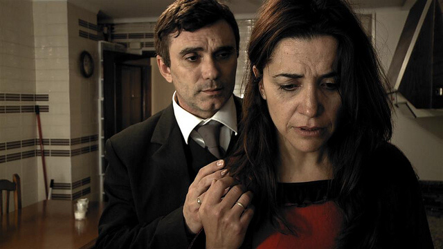 donna-che-piange-per-un-tradimento