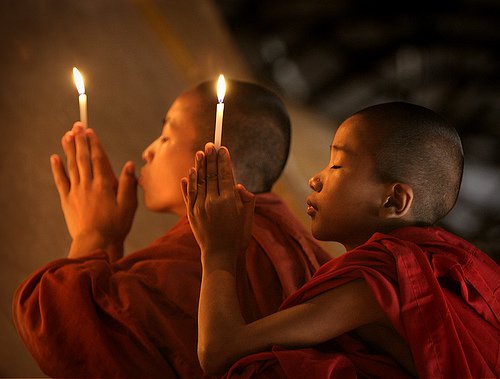 monaci-buddisti
