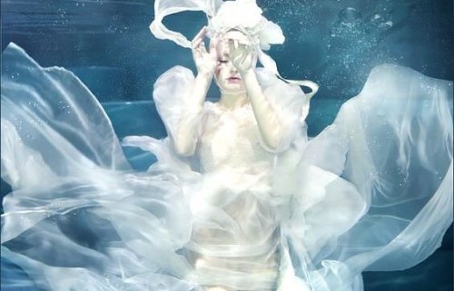 Le persone sensibili sono di poche parole, ma il loro animo mormora di continuo