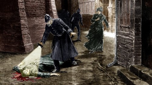 Illustrazione di poliziotti che ritrovano un cadavere nelle strade di Londra ai tempi di Jack Lo Squartatore