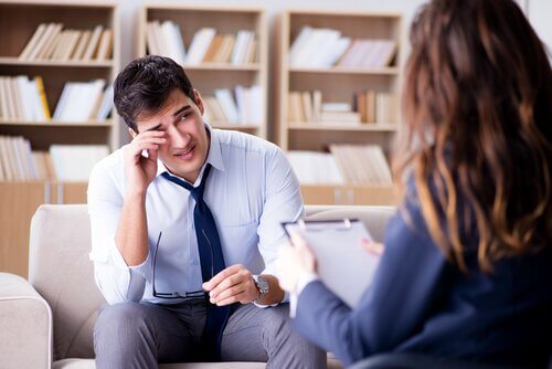 Uomo dallo psicologo