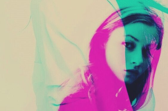 Immagine sovrapposta di ragazza