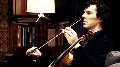 Gif Sherlock Holmes violino