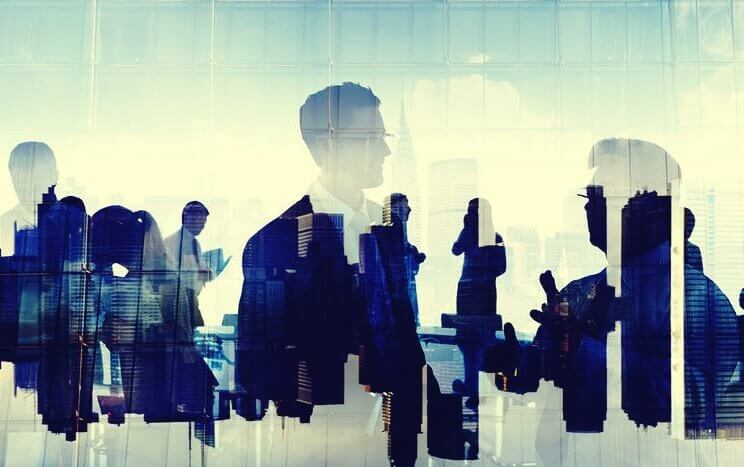 Profili di persone al lavoro