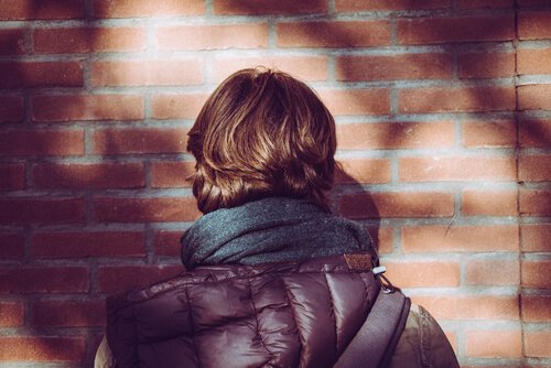 Intimidazione intellettuale: bisogno da persone insicure