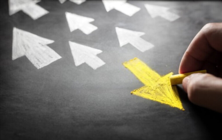 Sindrome del papavero alto: criticare chi emerge