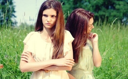 Mostrare rancore o essere indulgenti