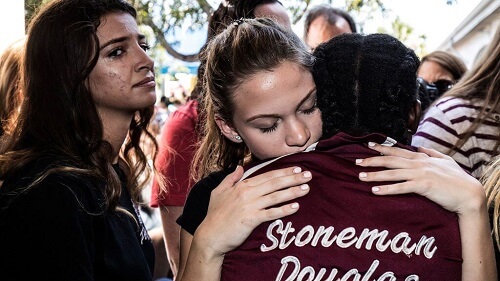 Adolescenti vittime di una strage terrorismo e crimine organizzato