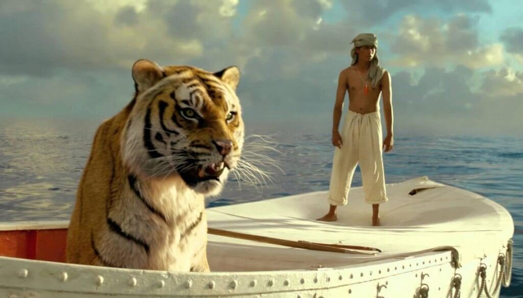 Tigre e Pi in oceano