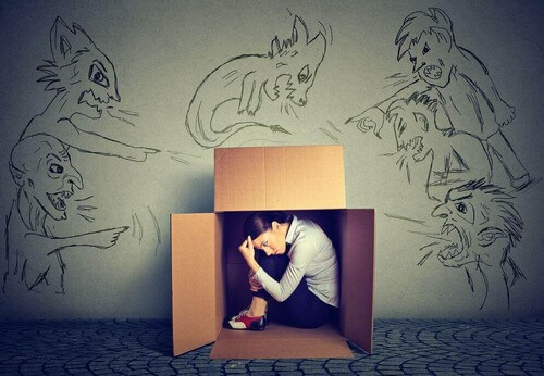 Paura di essere criticati, come superarla