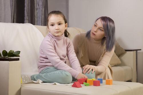 Mamma e figlia con autismo workshop per genitori