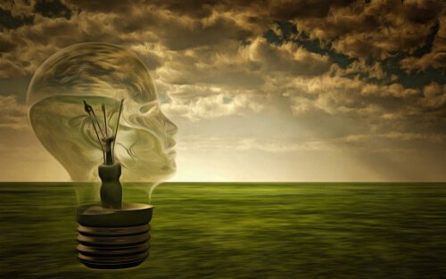 Lampadina a forma di testa