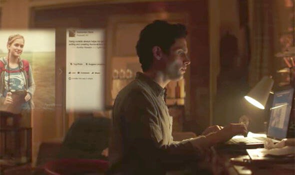 Joe davanti al computer