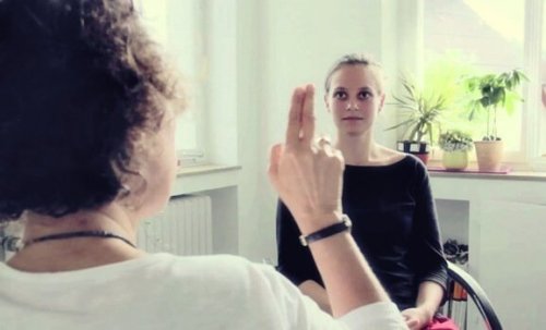 Psicologa applica tecnica EMDR