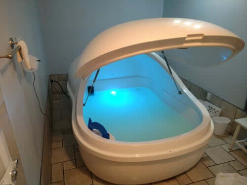 Una vasca di deprivazione sensoriale