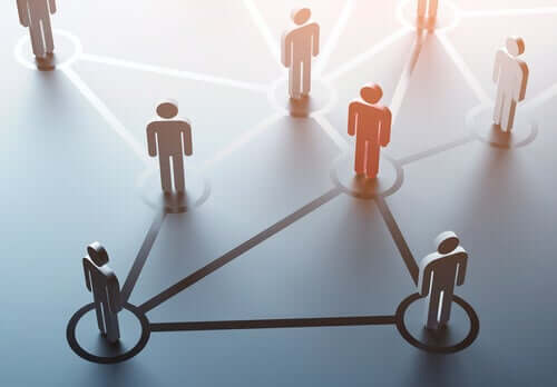 Sagome unite da uno schema e comunicazione di impresa