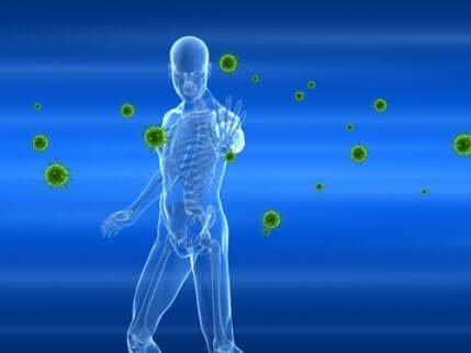 Uomo che lotta contro i batteri e relazione tra stress e sistema immunitario.