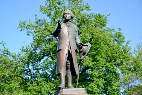 Statua di Kant a Kaliningrad.