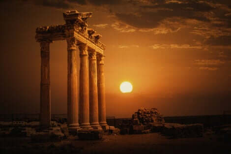 Tempio di Apollo al tramonto.