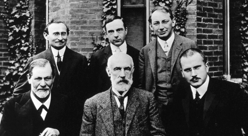 Freud e Jung con i colleghi.