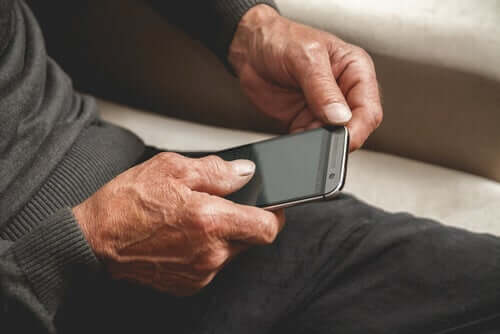 Il morbo di Alzheimer e app per dispositivi mobili