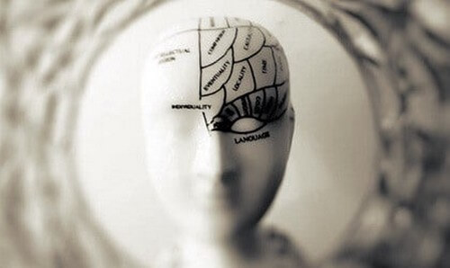 Ferire gli altri: meccanismi psicologici