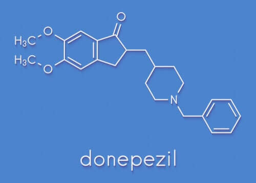 Formula chimica del donepezil.