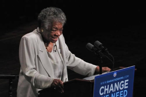 Maya Angelou a una conferenza.