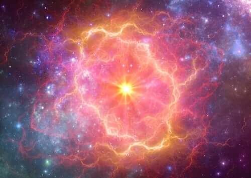 Esplosione supernova spazio.