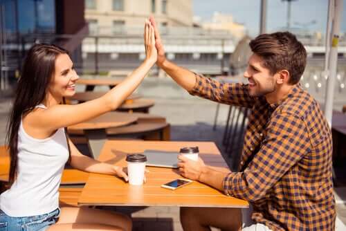Amicizia tra uomo e donna: è davvero possibile?