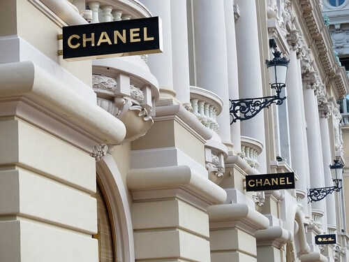 Maison Chanel.