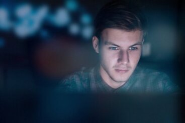 Pornografia online e violenza sessuale