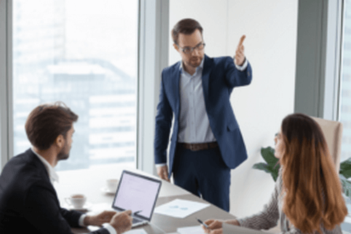 Le personalità psicopatiche ottengono più successo professionale