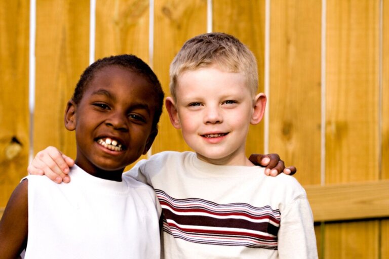 Ridurre i pregiudizi razziali fin dall'infanzia