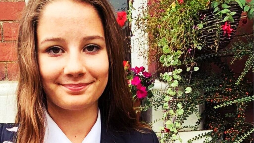 Molly Russell, la ragazza che si è suicidata a causa di Instagram e Pinterest