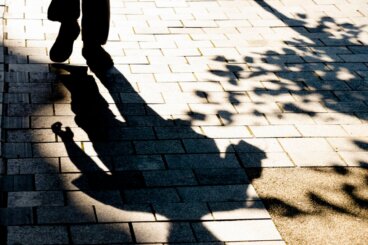 Il parlamentare britannico dalle molteplici identità