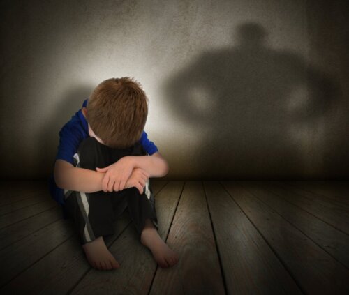 Vittimizzazione sessuale nei bambini: definizione, cause e trattamento