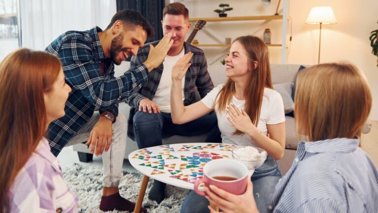 Le dinamiche di gruppo più divertenti per rompere il ghiaccio